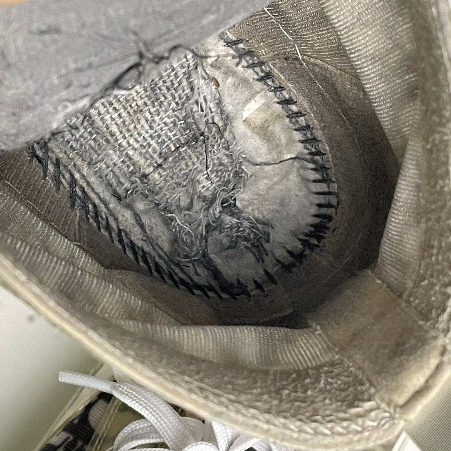 DIOR B23 oblique Hightop sneaker 9