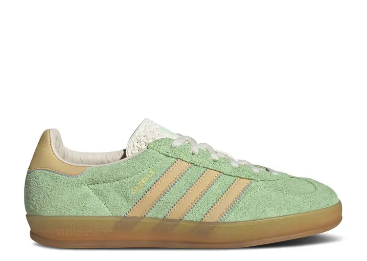 Adidas Semi Green Spark Size: 10.5