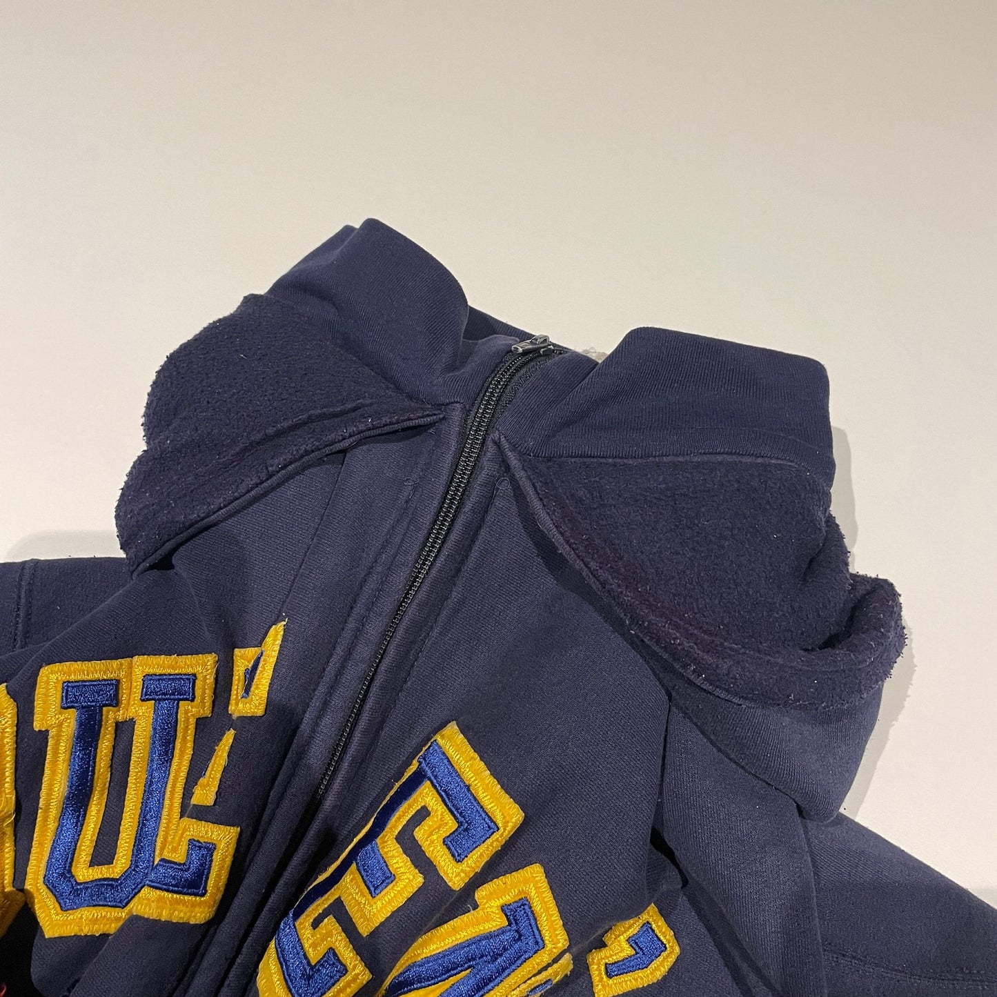 80s queens mock neck zip hoodie L/XL