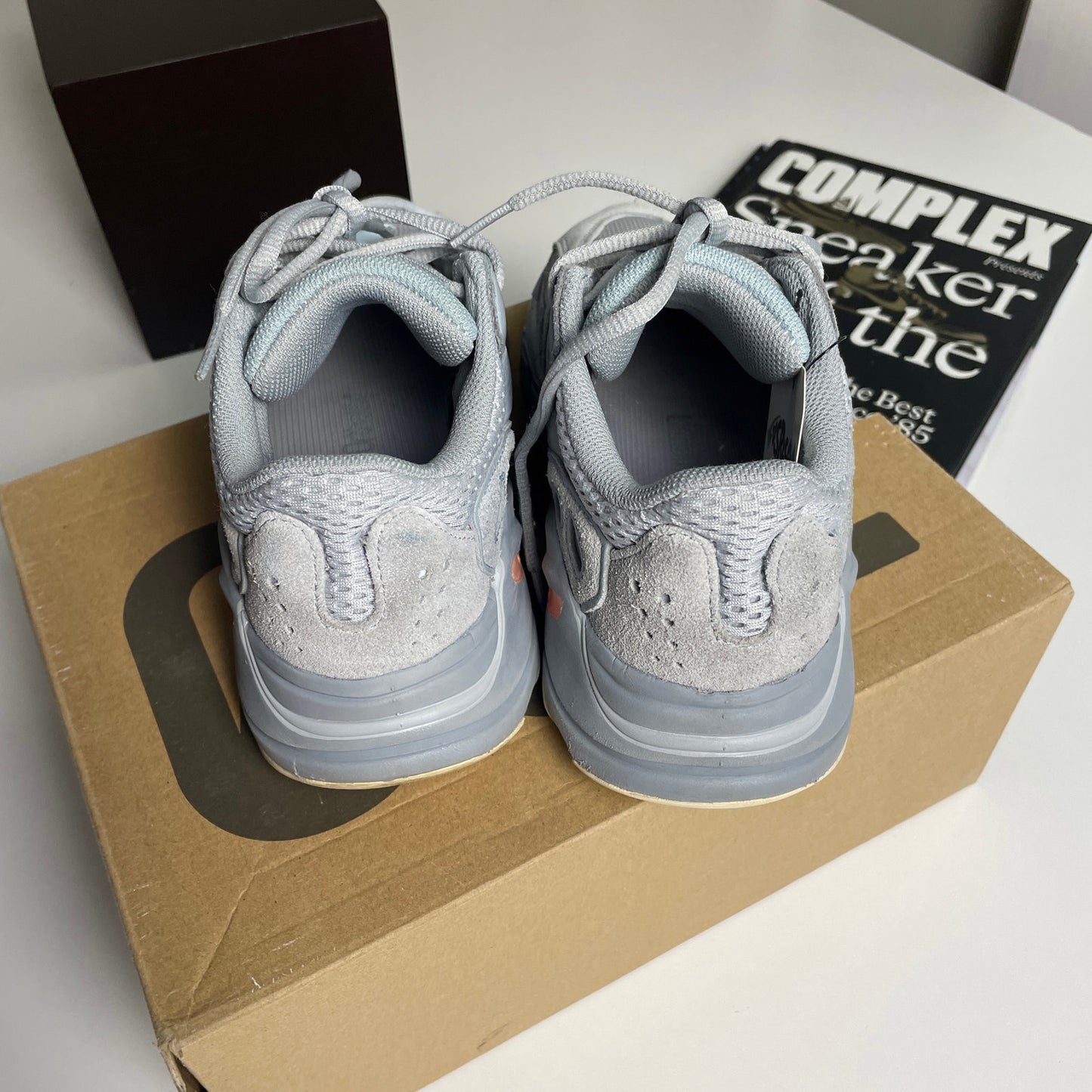 adidas Yeezy Boost 700 Inertia shoe size 4
