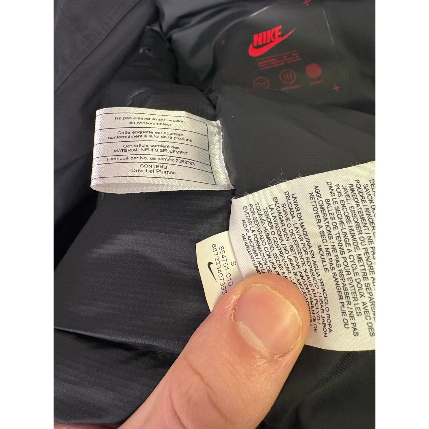 Nike womens puffer jacket S