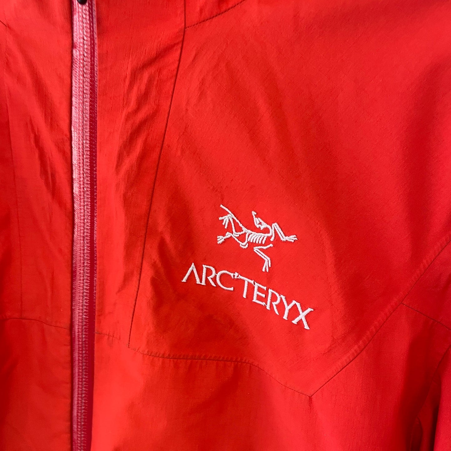 Arc’teryx Gore-Tex shell jacket womens M