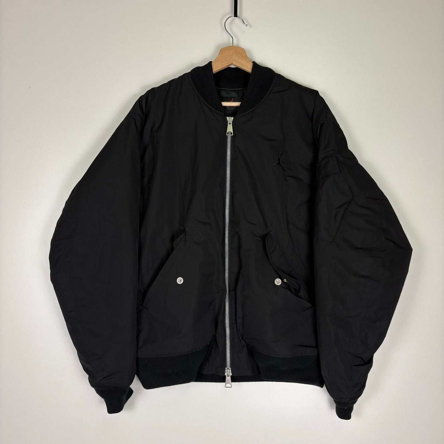 Jordan Essentials Black Renegade Puffer bomber Jacket L