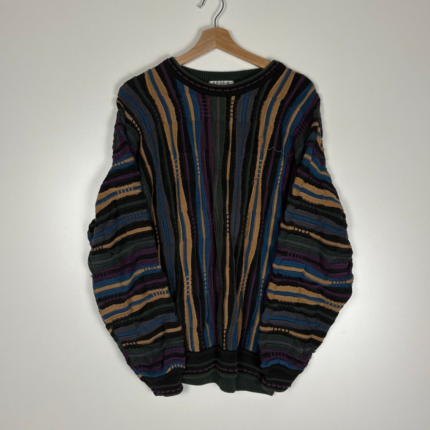 Vintage Akira 3d knit coogi style knit sweater M