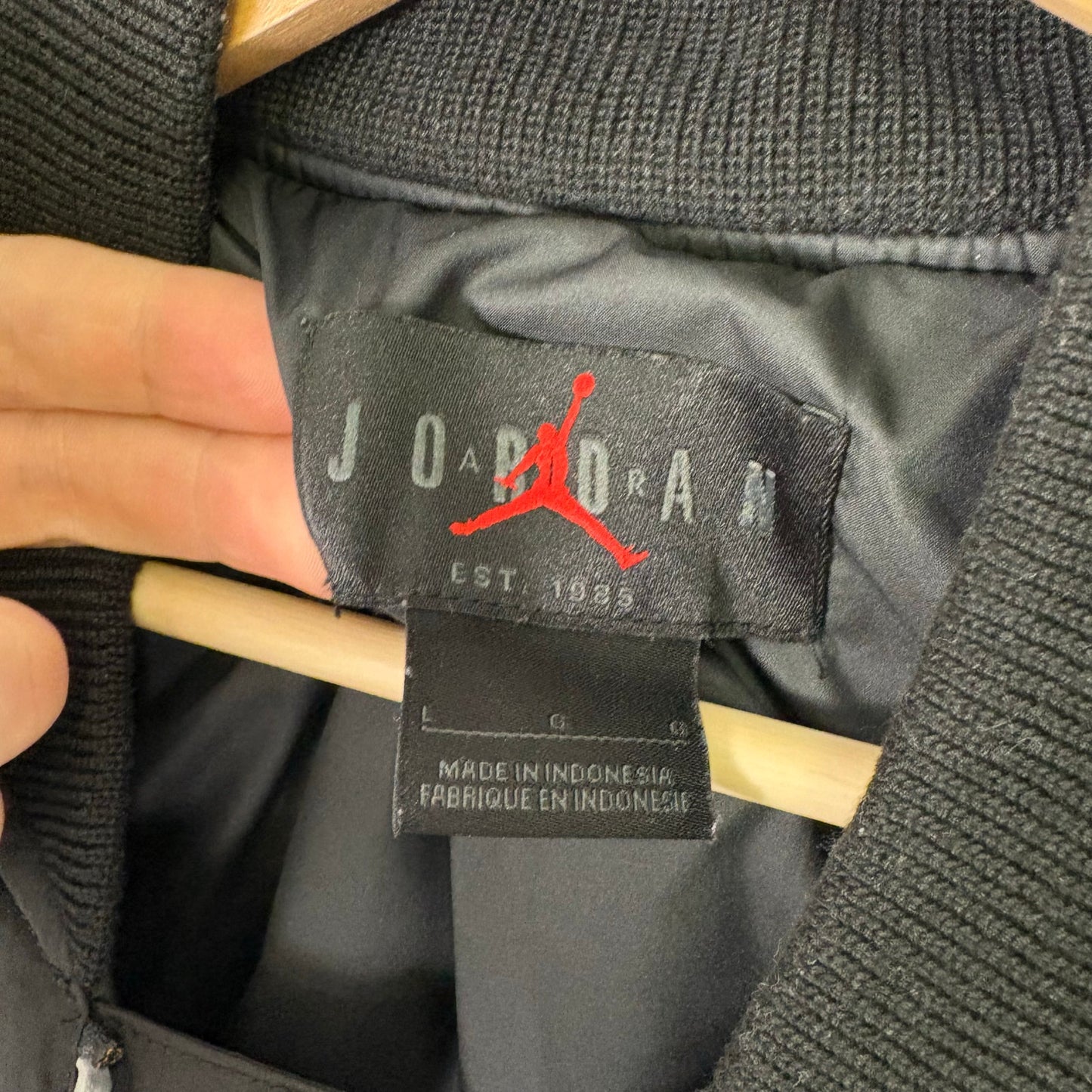 Jordan Essentials Black Renegade Puffer bomber Jacket L