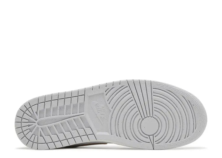 Jordan 1 Low Oxidized Green Size: 6.5M/8W