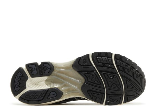 ASICS-GEL-Kayano 14 Black/Seal Grey Size: 8