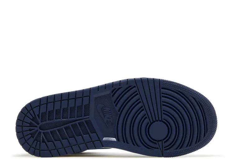 Jordan 1 High First In Flight Size: 8.5