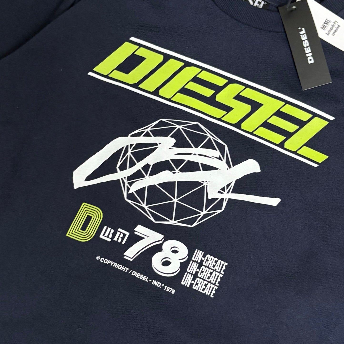 Diesel graphic crewneck L NWT