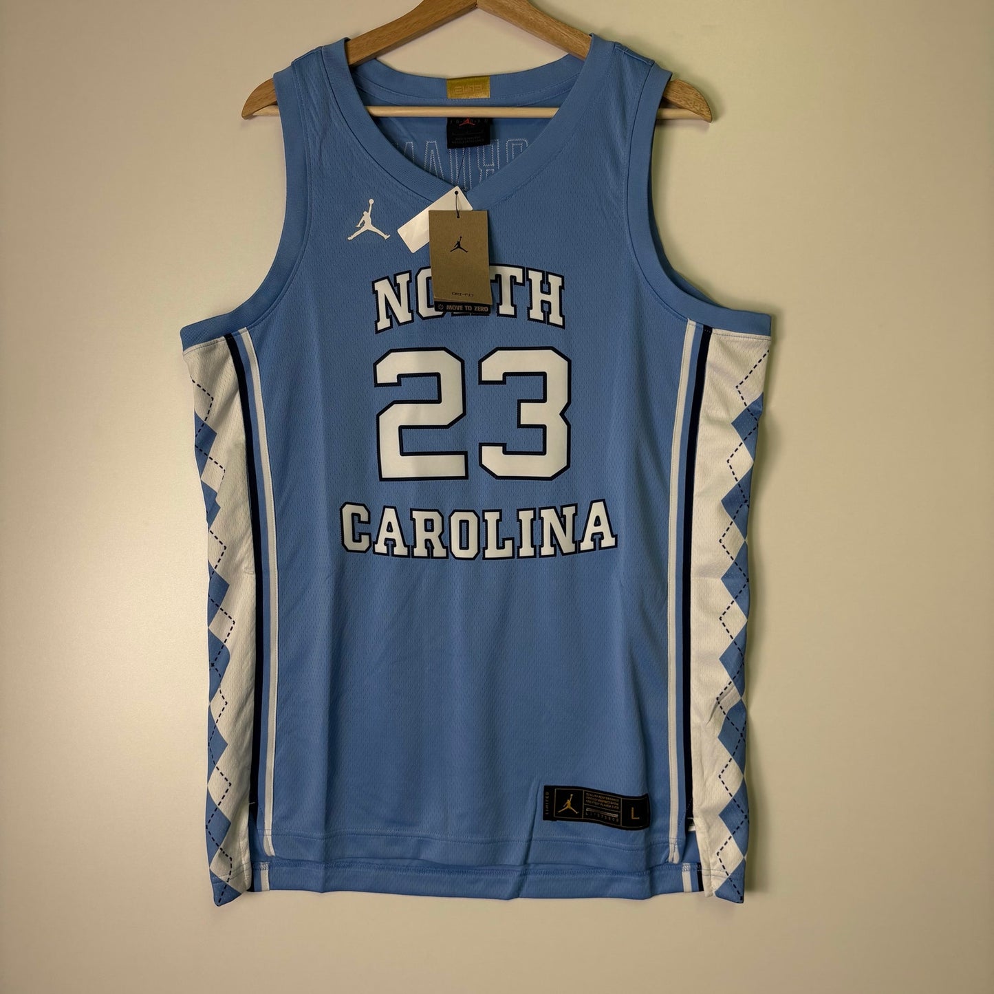 Nike UNC North Carolina Michael Jordan #23 Jersey L
