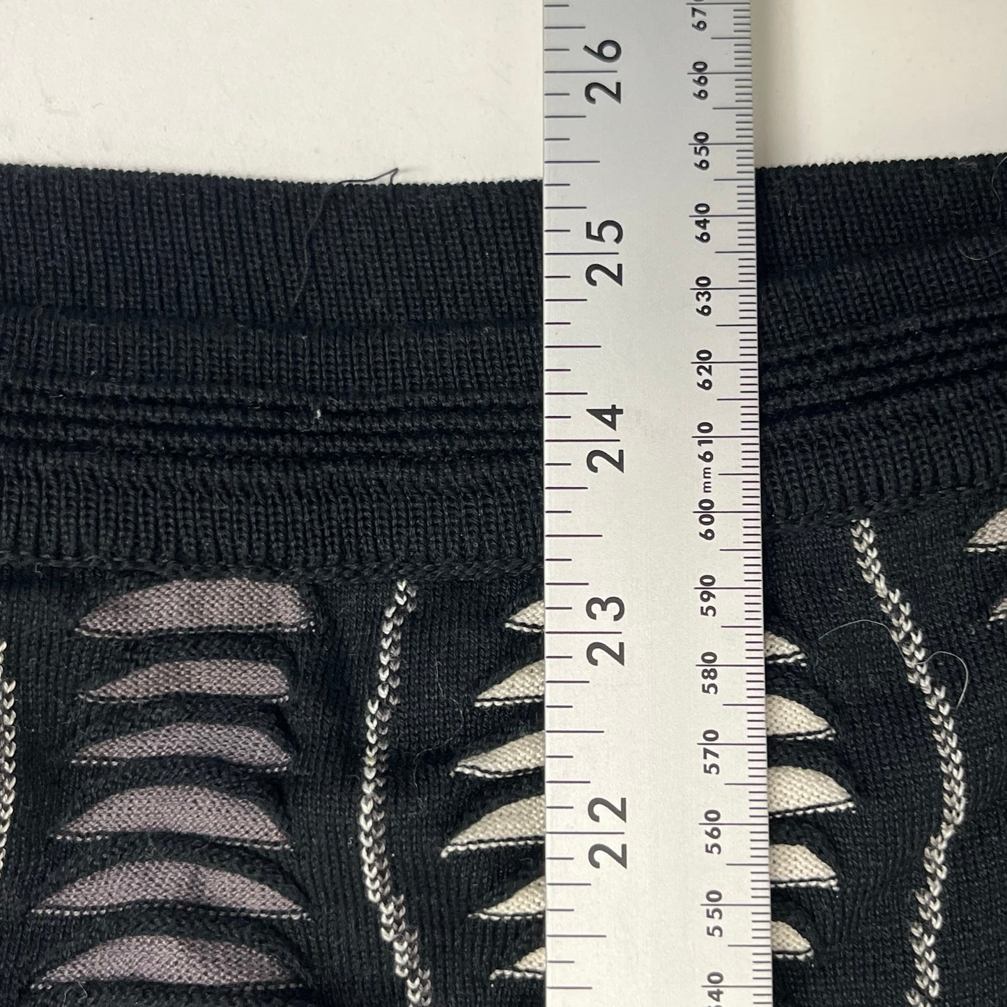 Vintage Tundra 3D Ribbed Knit Sweater L