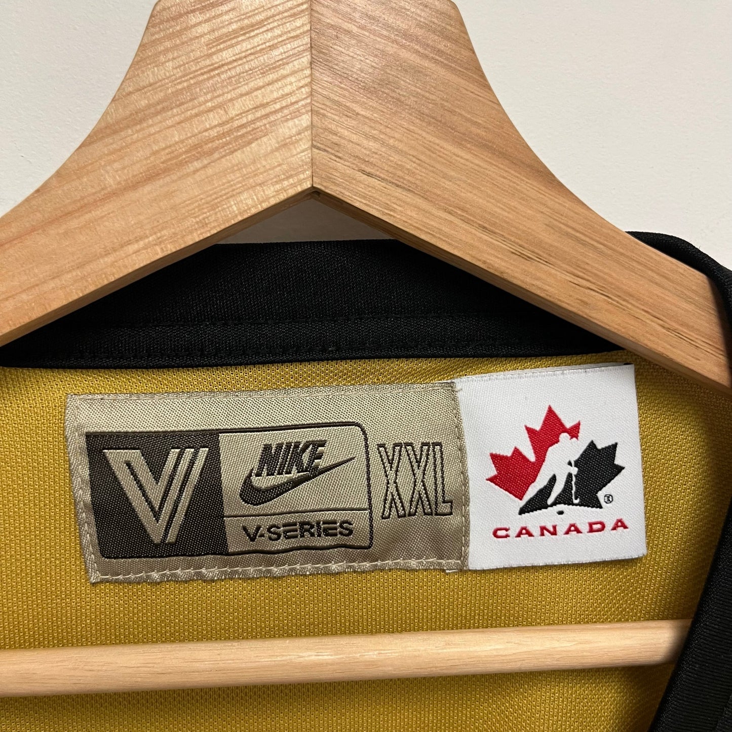 Team Canada Winnipeg Falcons Nike Jersey V-Series Gold XXL