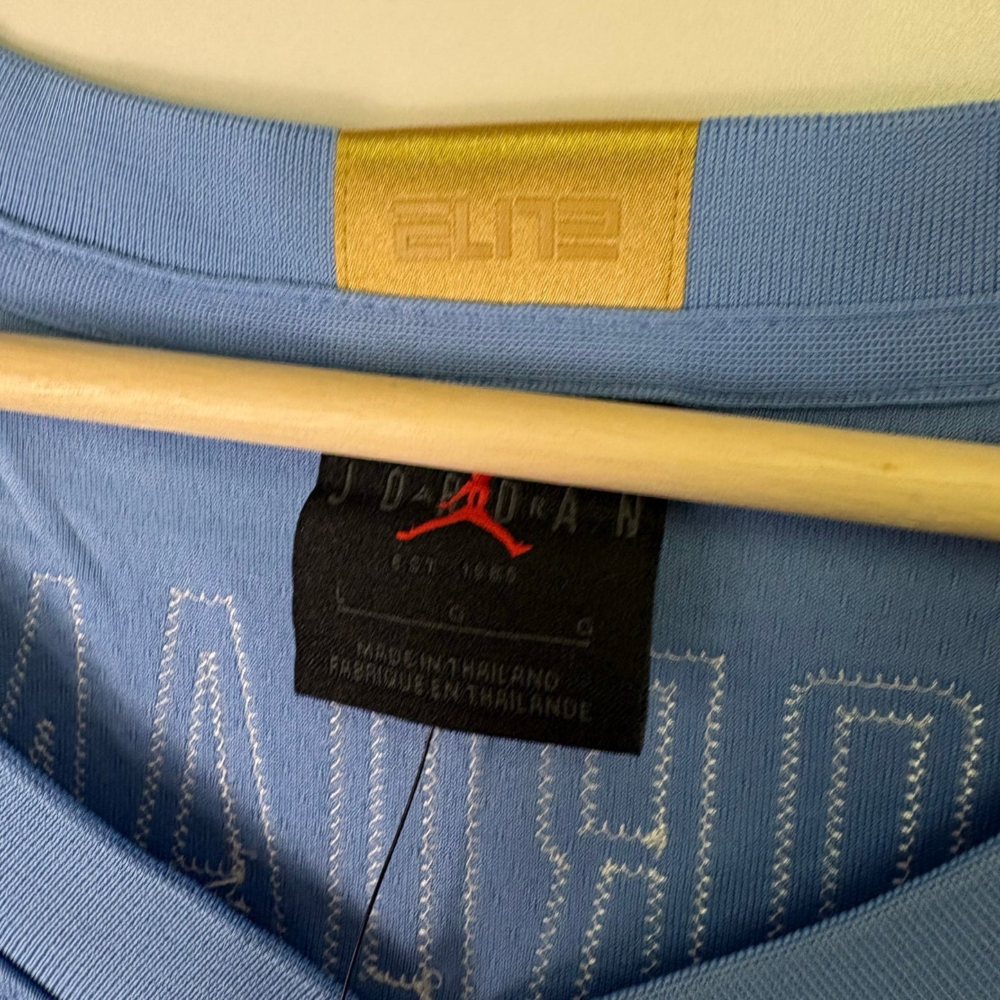 Nike UNC North Carolina Michael Jordan #23 Jersey L