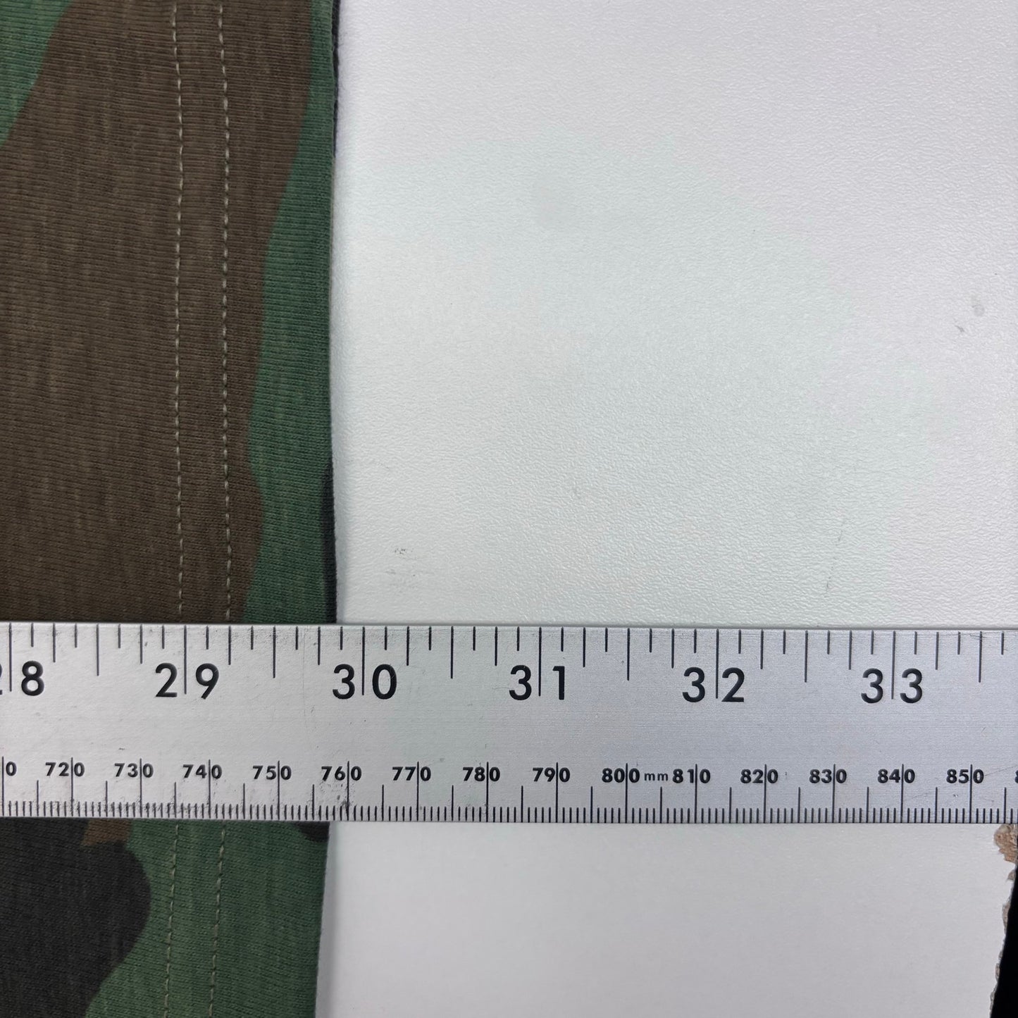 Supreme Arabic camo box logo DS L