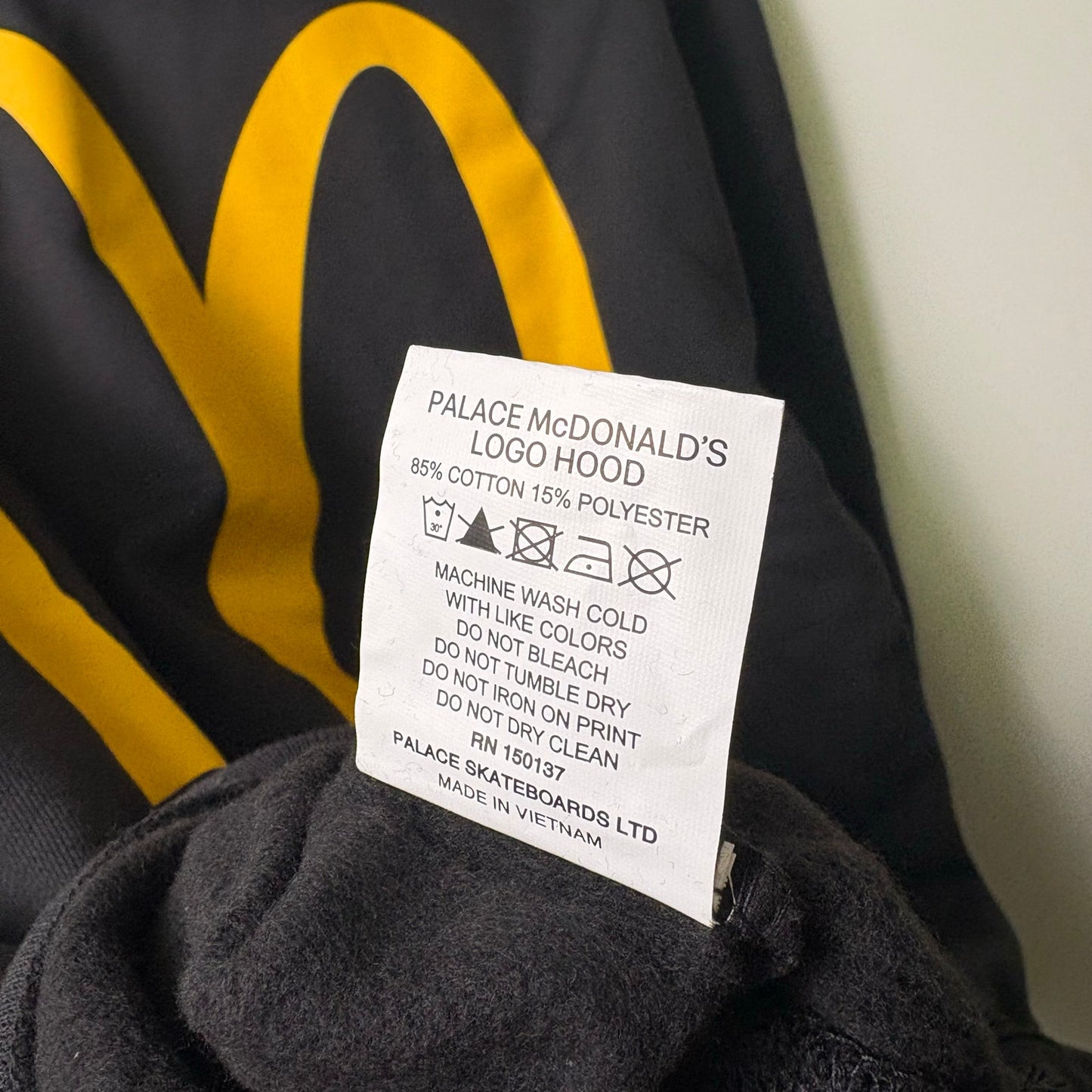 Palace x McDonald's Logo Hoodie Black M NEW