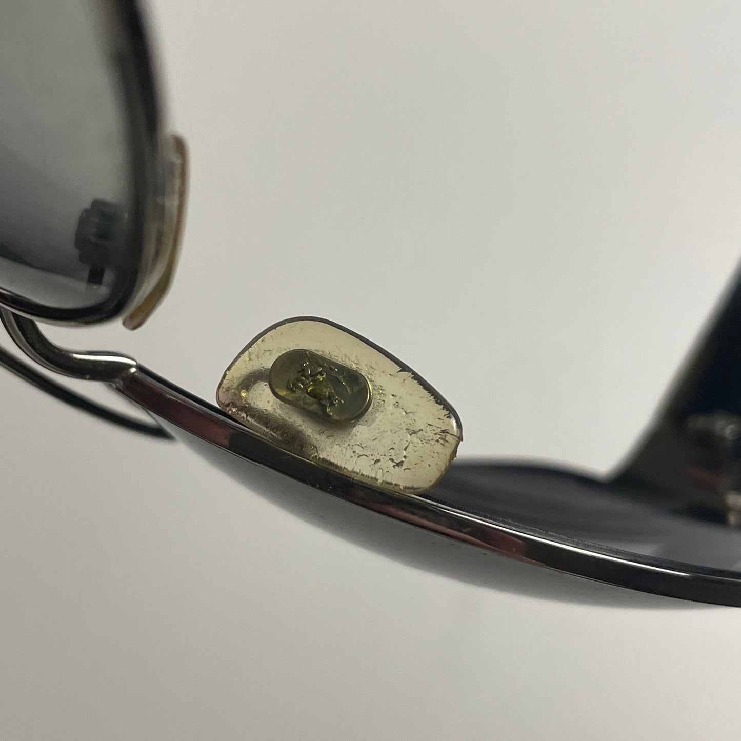 Burberry rounded gradient sunglasses