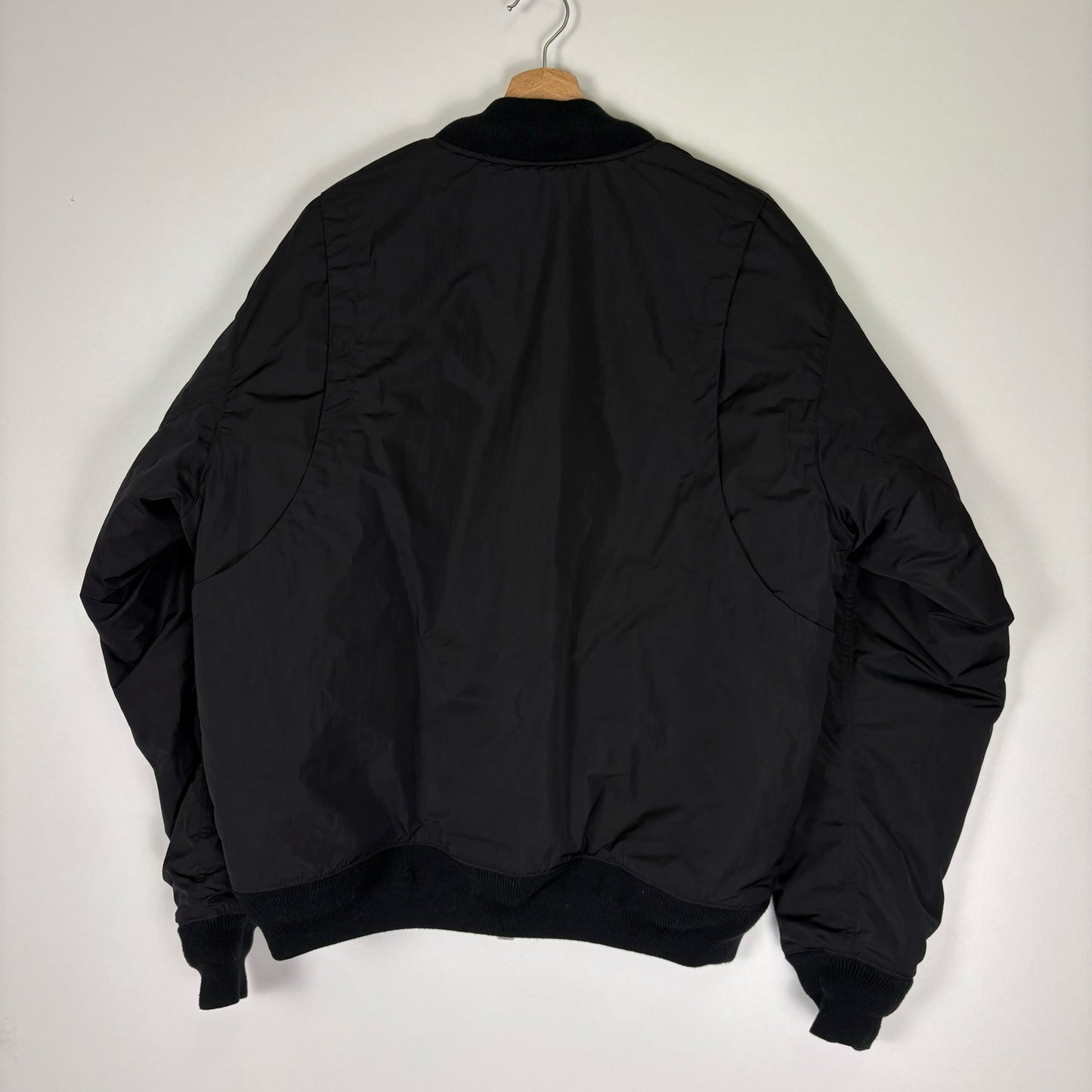 Jordan Essentials Black Renegade Puffer bomber Jacket L