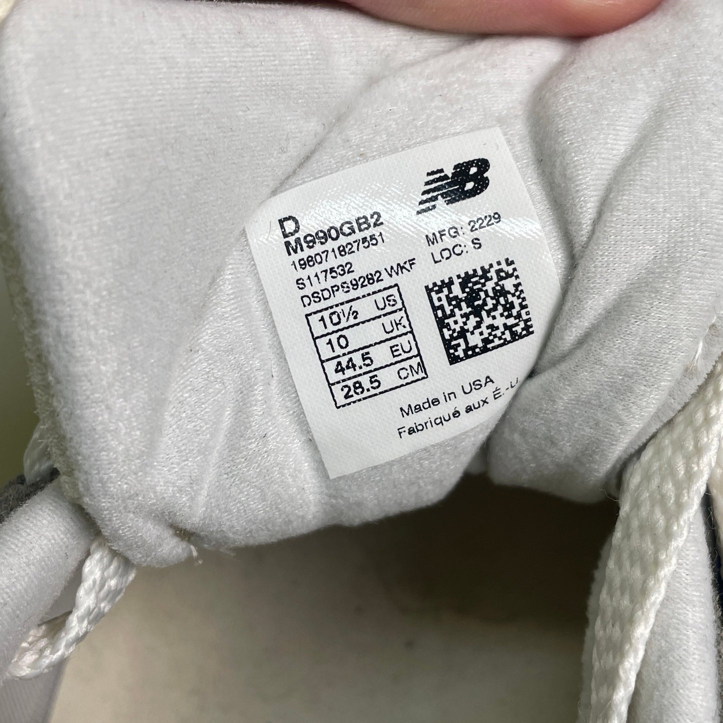New balance 990v2 green 10.5