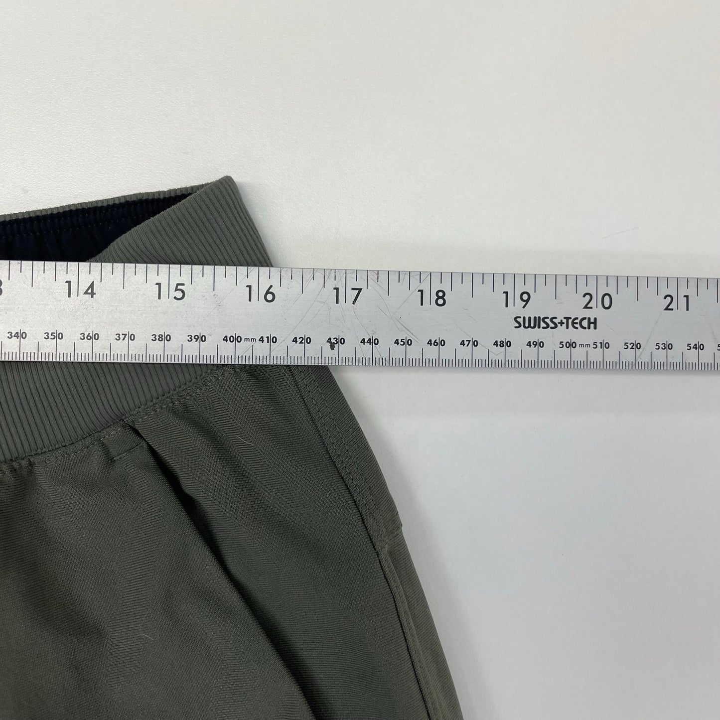 Lululemon ABC jogger green pant 32