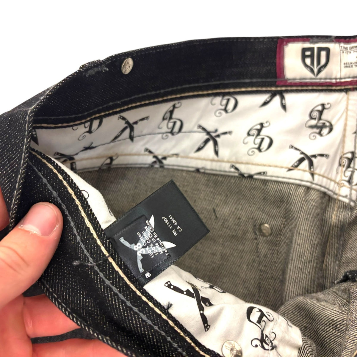 New Vintage Artful Dodge Raw Black Jeans 38
