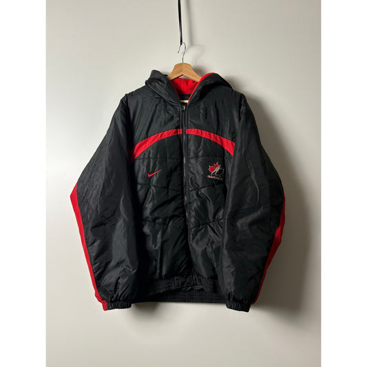 Nike Team canada vintage puffer jacket L