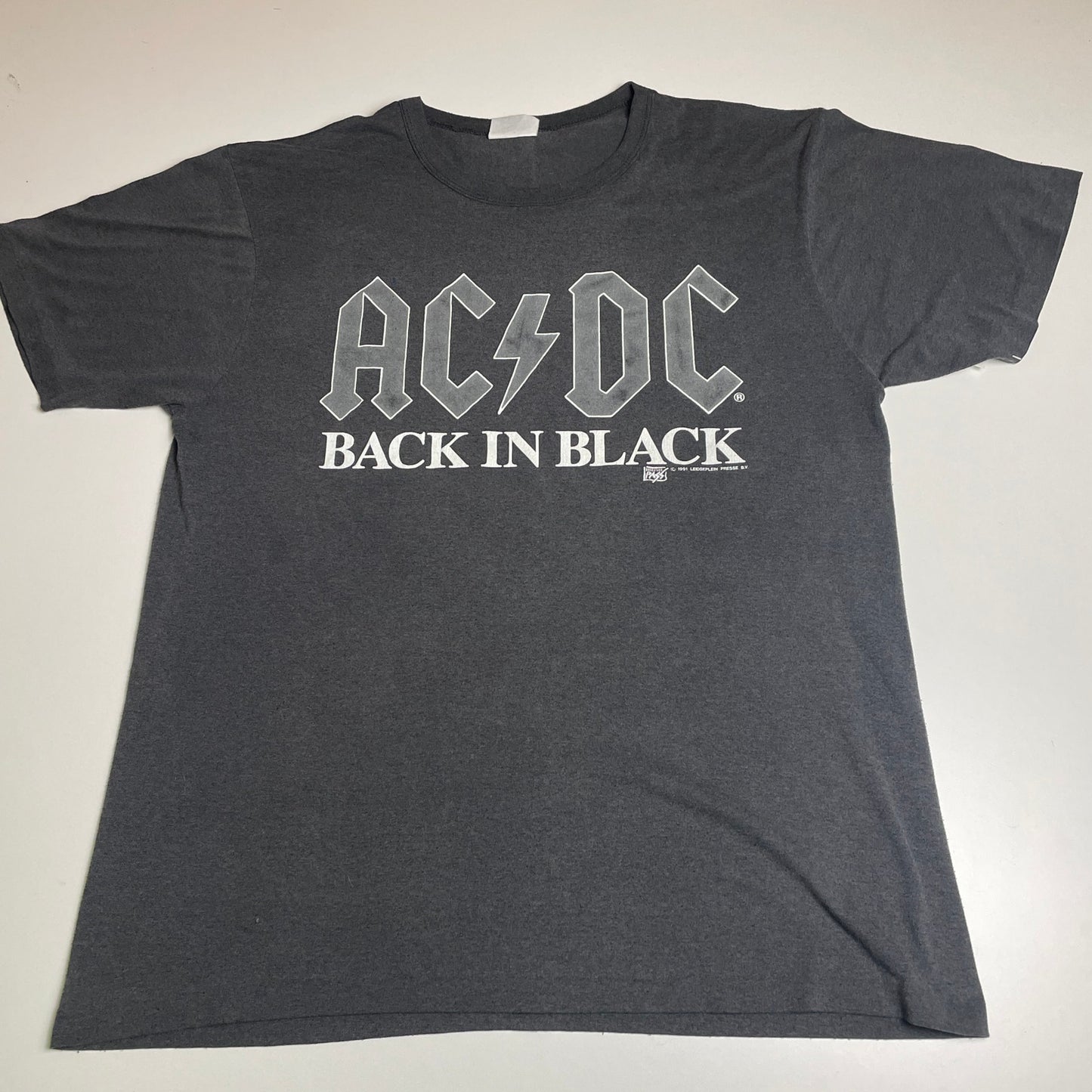 AC/DC vintage back in black 1991 tour tee XL