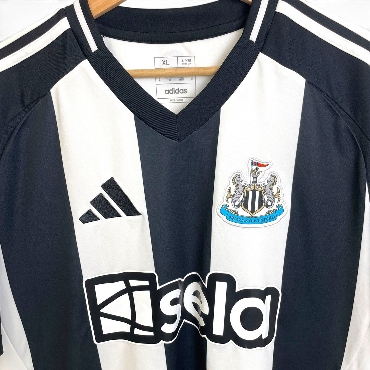 Adidas New Castle United 24/25 Home Jersey XL