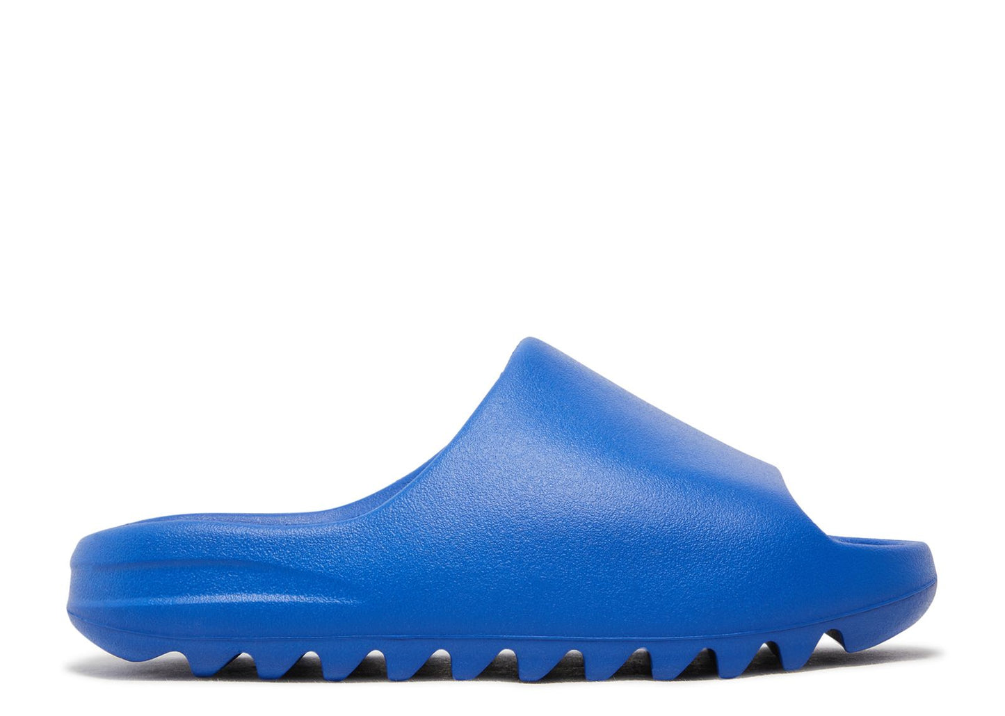 Yeezy Slide Azure Size: 6/7.5W