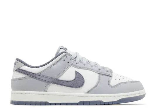 Nike Dunk Low Light Carbon Size: 13