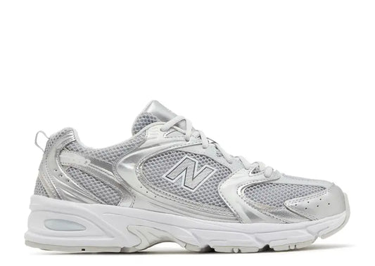 New Balance 530 Silver Metallic Moonbeam Size: 5M/6.5W, 6.5M/8W, 8M/9.5W