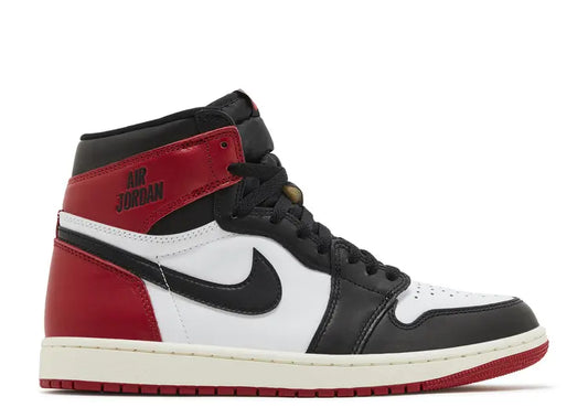 Jordan 1 High Black Toe Reimagined Size: 8.5, 9