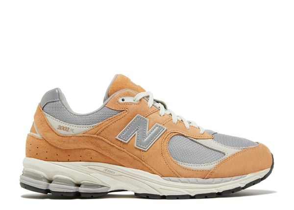New Balance 2002R Sweet Caramel Size: 7/8.5W