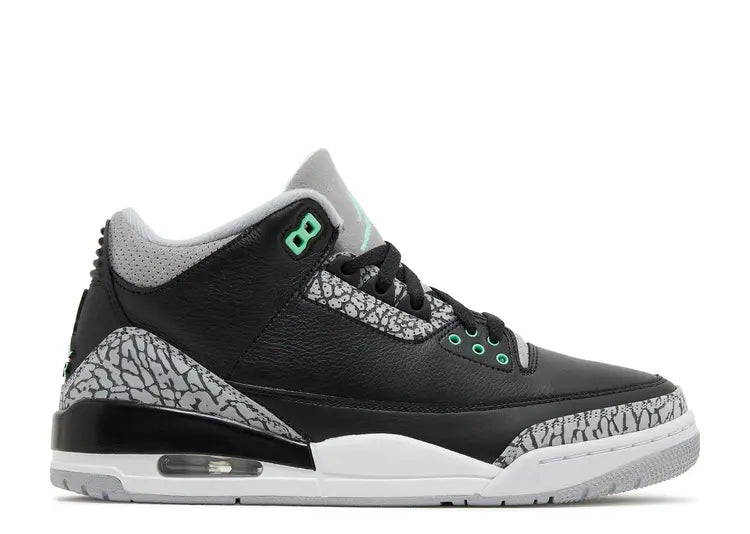 Jordan 3 Green Glow Size: 9.5, 10, 11