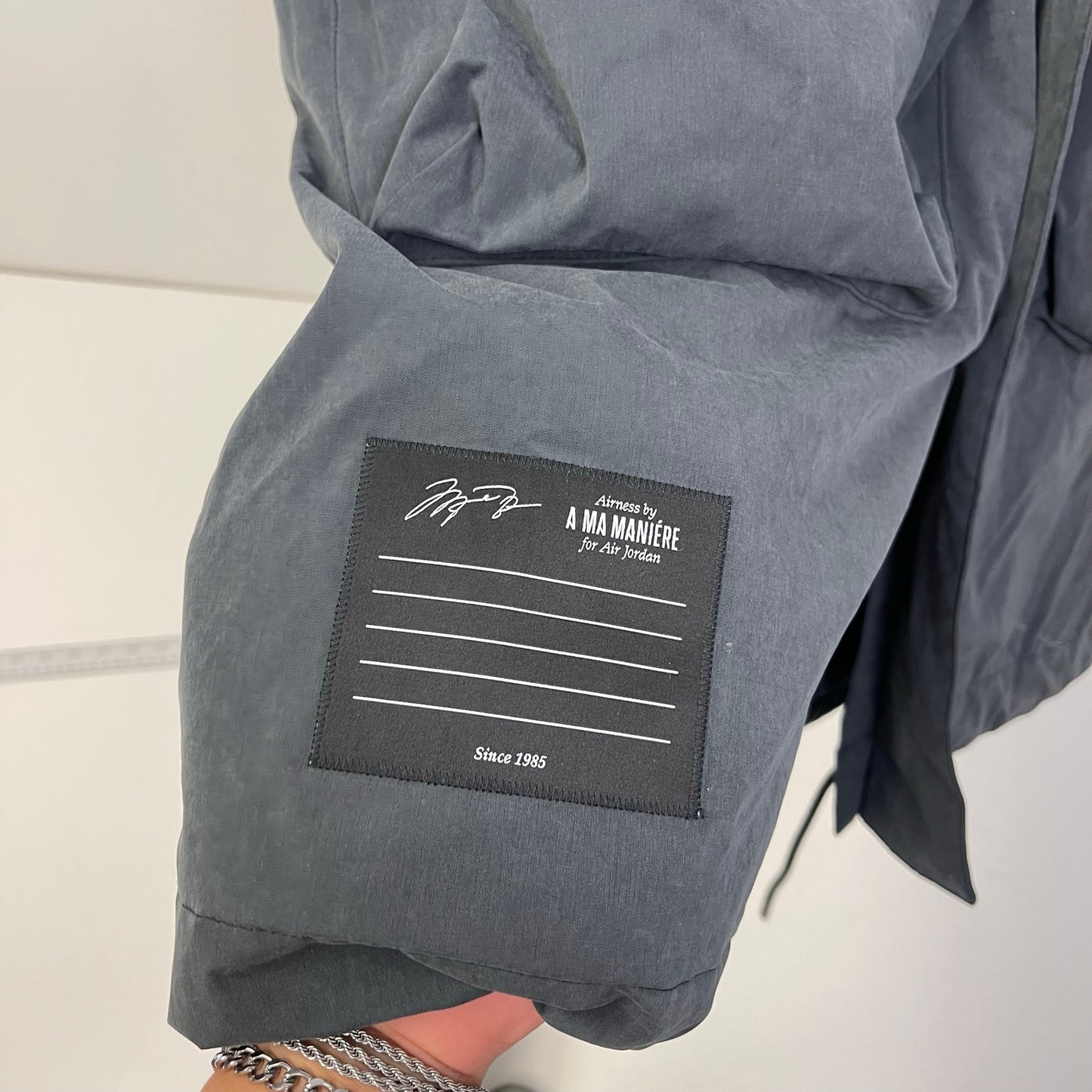 Jordan x A Ma Maniere Hooded Jacket black L