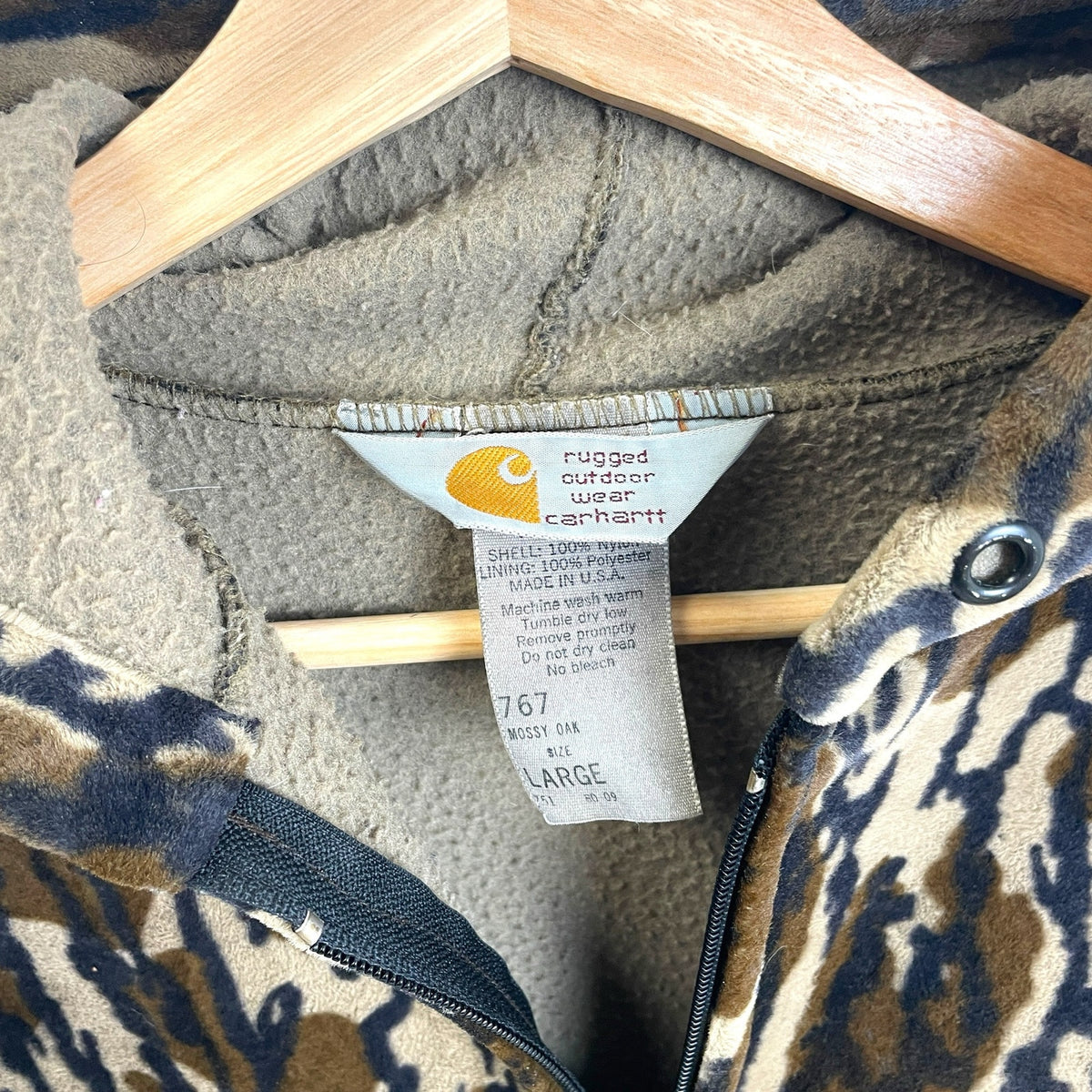 Vintage Carhartt Treebark Camo Active Jacket L