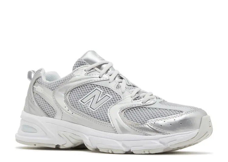 New Balance 530 Silver Metallic Moonbeam Size: 5M/6.5W, 6.5M/8W, 8M/9.5W