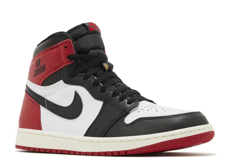 Jordan 1 High Black Toe Reimagined Size: 8.5, 9