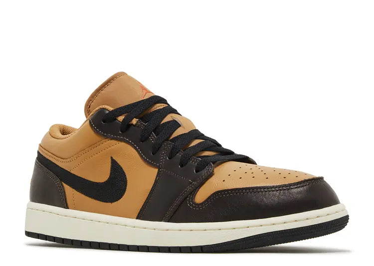 Jordan 1 Low Flax Baraque Brown Size: 6M/7.5W, 6.5M/8W