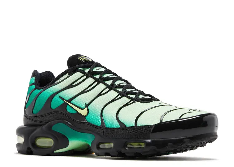 Nike Air Max Plus Vapor Green Lemon Twist Size: 8
