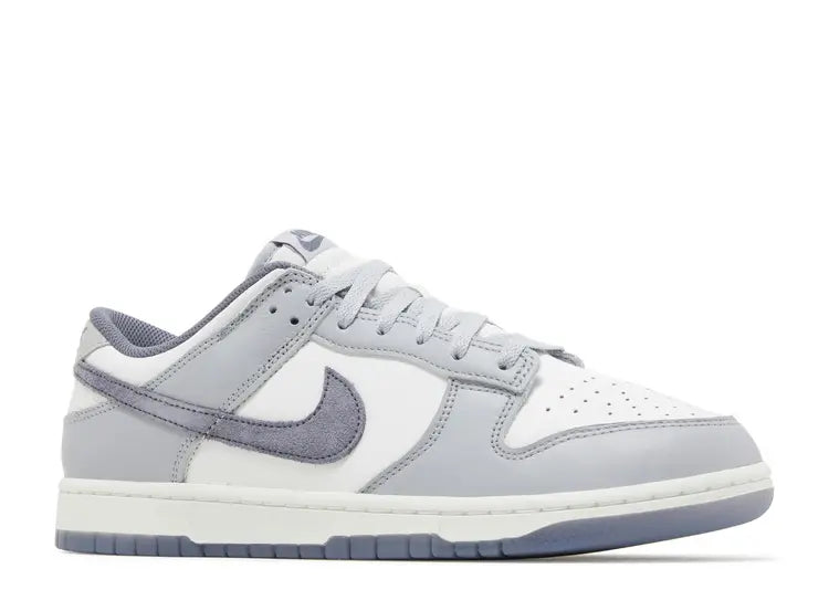 Nike Dunk Low Light Carbon Size: 13