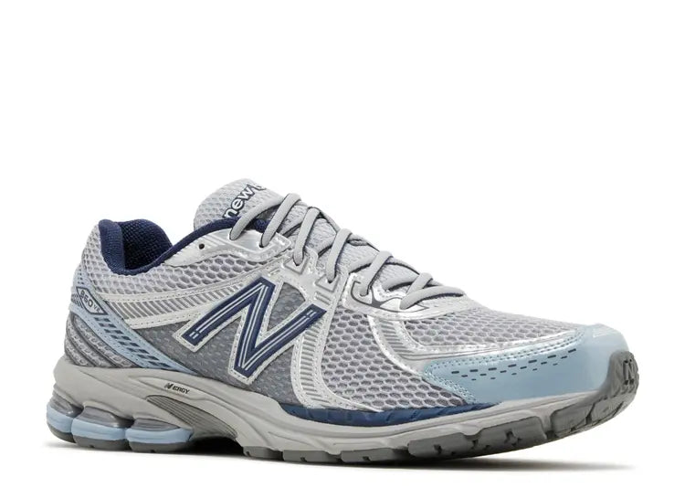 New Balance 860v2 Milky Way Size: 9.5, 10, 11