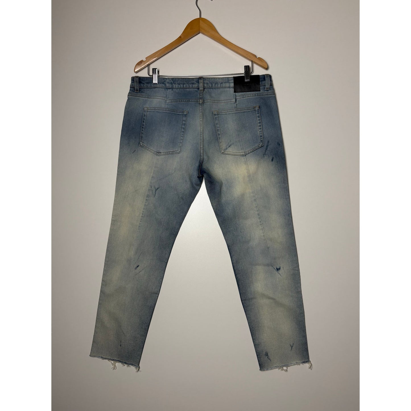 Givenchy Raw lightwash Cut Skinny Jeans 35
