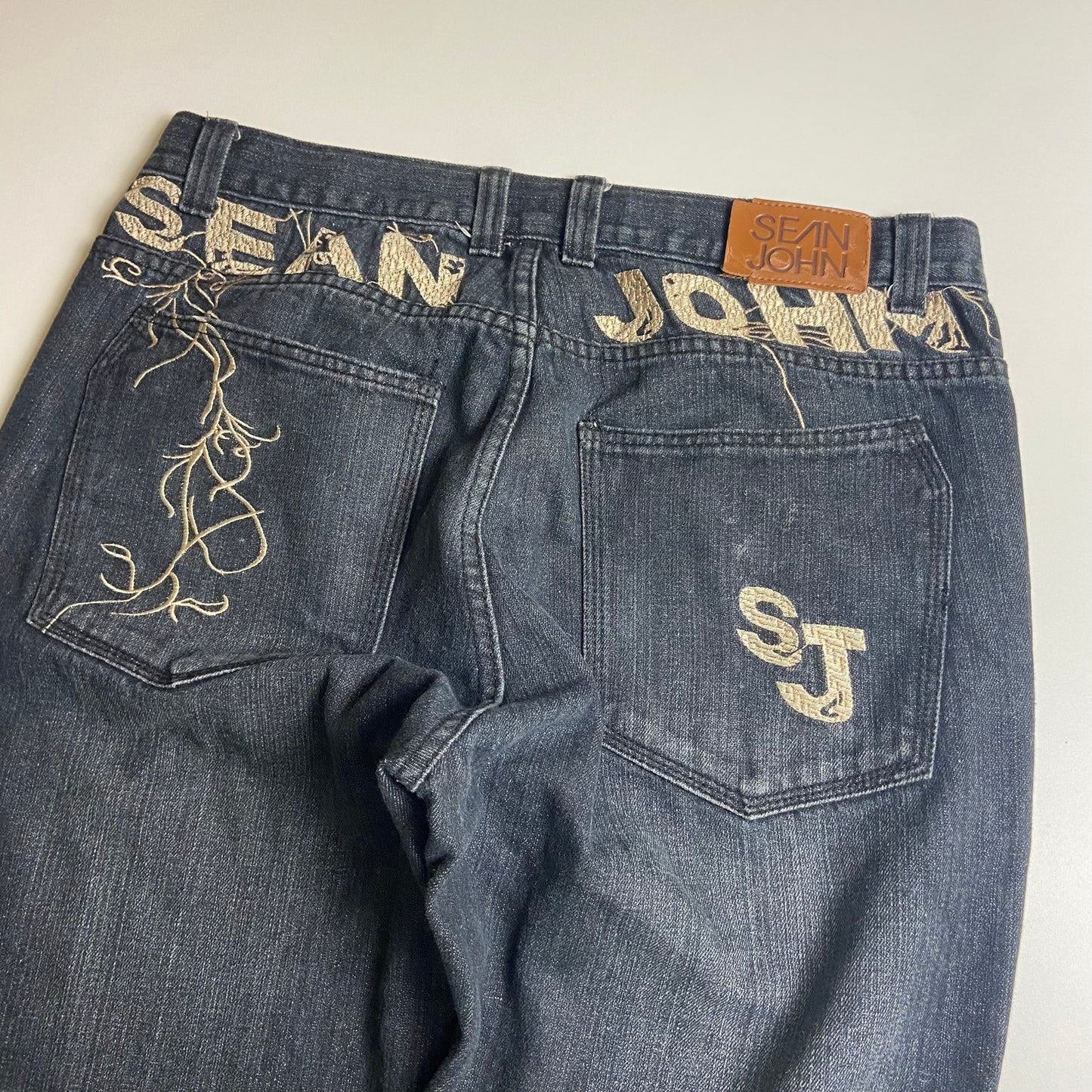 Sean John Y2K embroidery baggy jeans