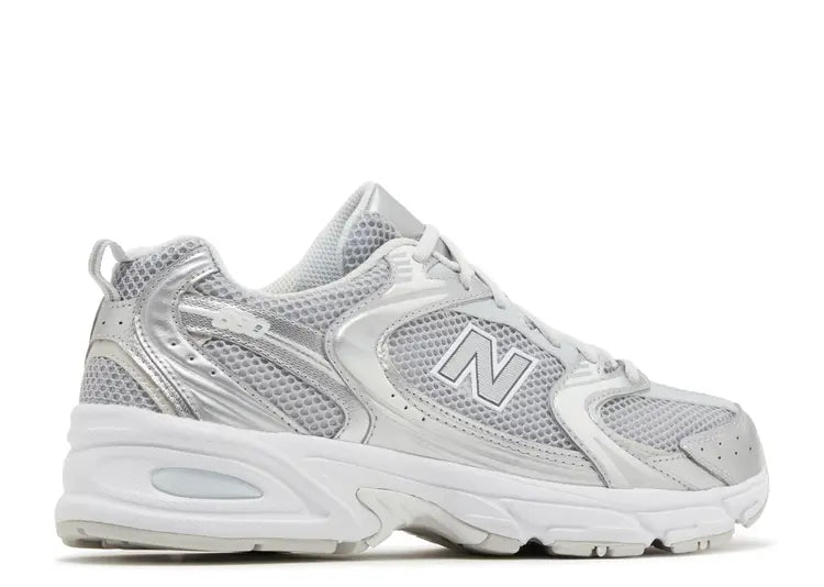 New Balance 530 Silver Metallic Moonbeam Size: 5M/6.5W, 6.5M/8W, 8M/9.5W