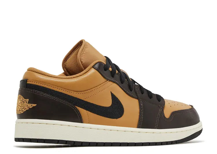 Jordan 1 Low Flax Baraque Brown Size: 6M/7.5W, 6.5M/8W