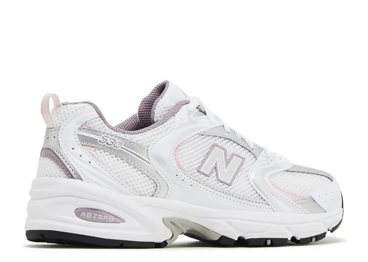 New Balance 530 Silver Metallic Linen Size: 7M/8.5W