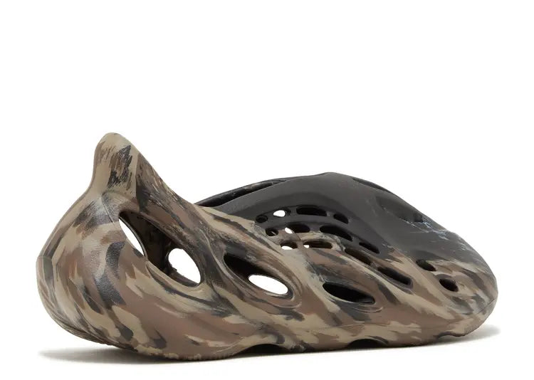 Yeezy Foam Runner MX Cinder Size: 12