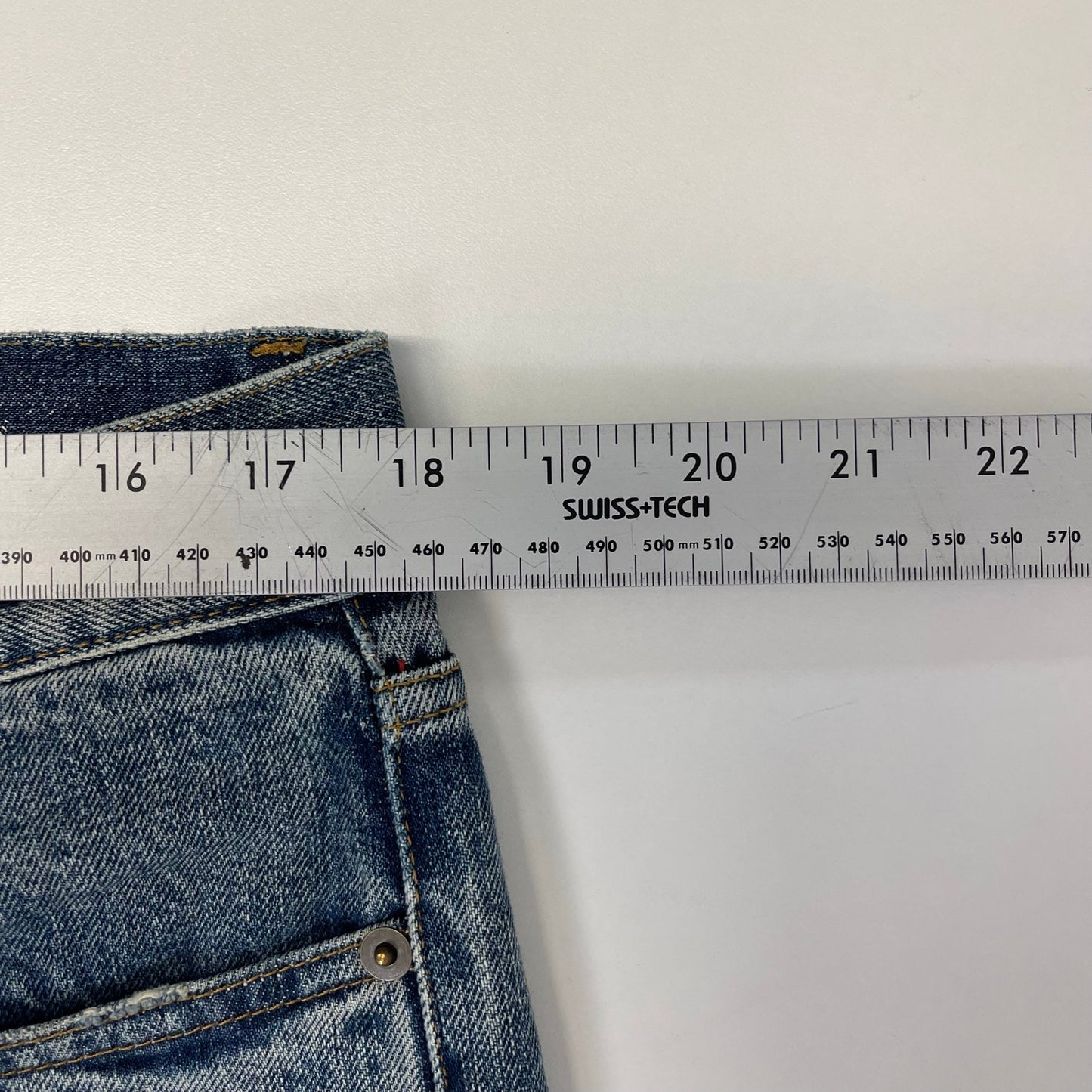 Saint Laurent slim fit denim jeans 36