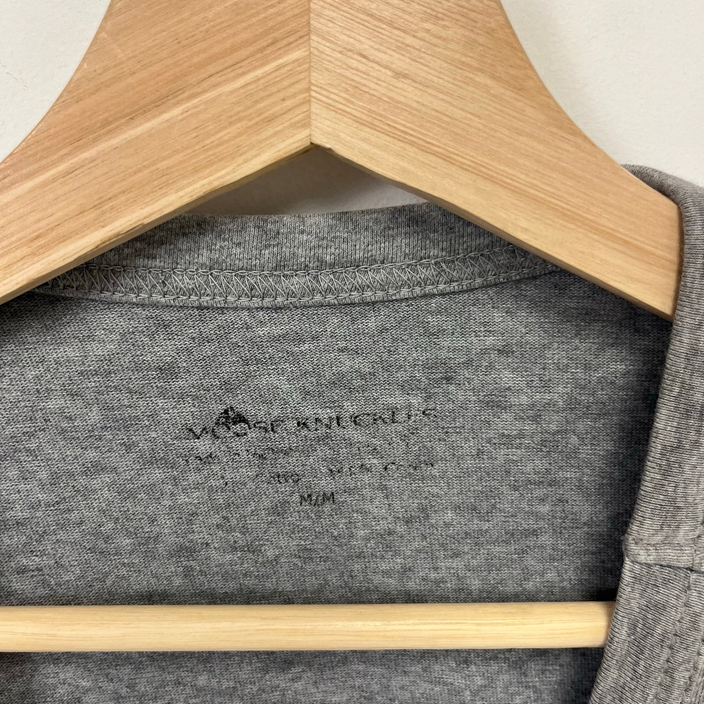 Moose Knuckles Grey T-Shirt M