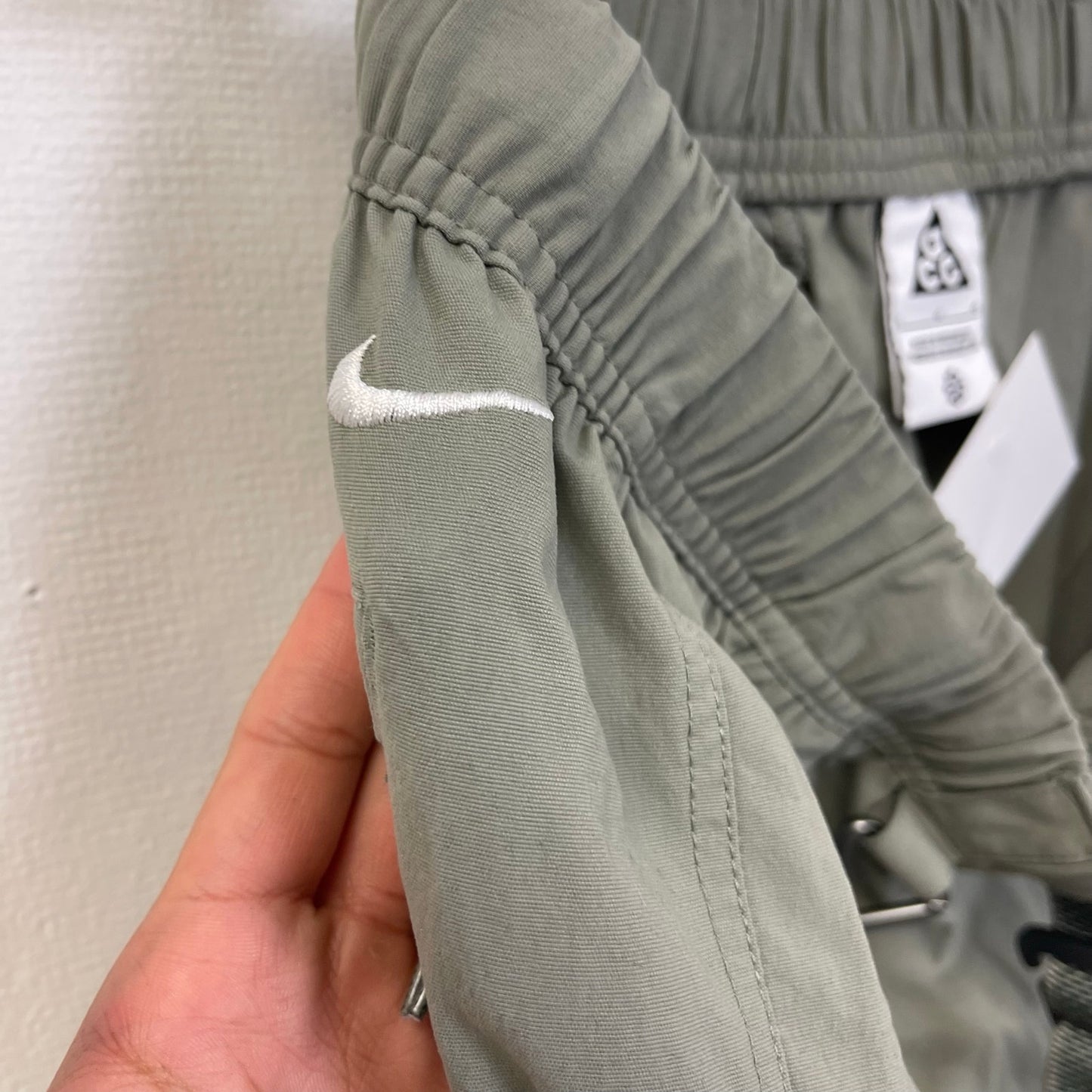 Nike ACG Hiking Pants Dark Stucco L